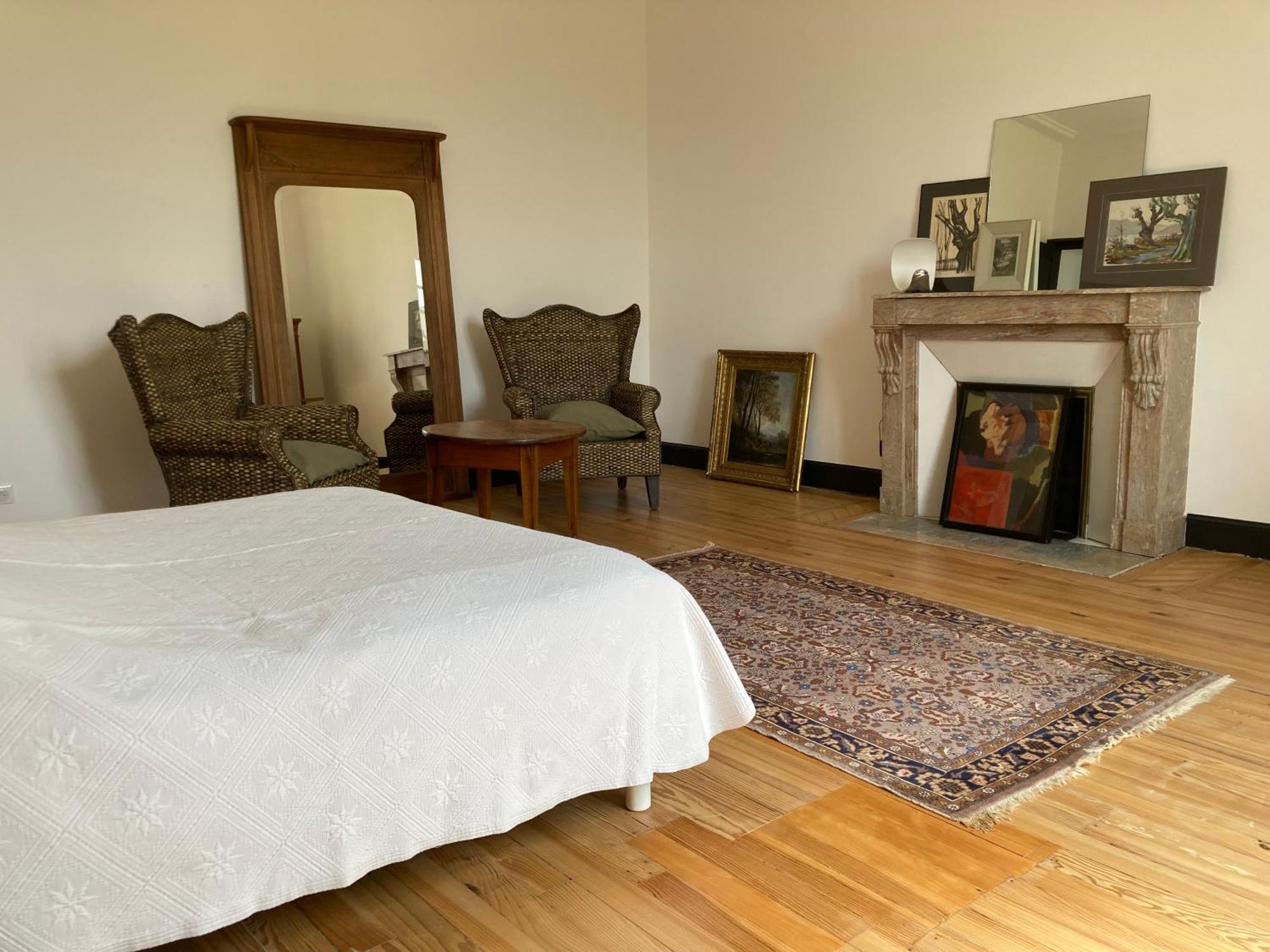 Maison Mokassi Laloubere Extérieur photo